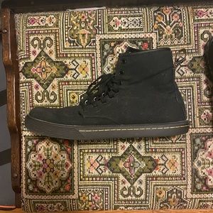 DR marten sheridan canvas ankle boot sneaker